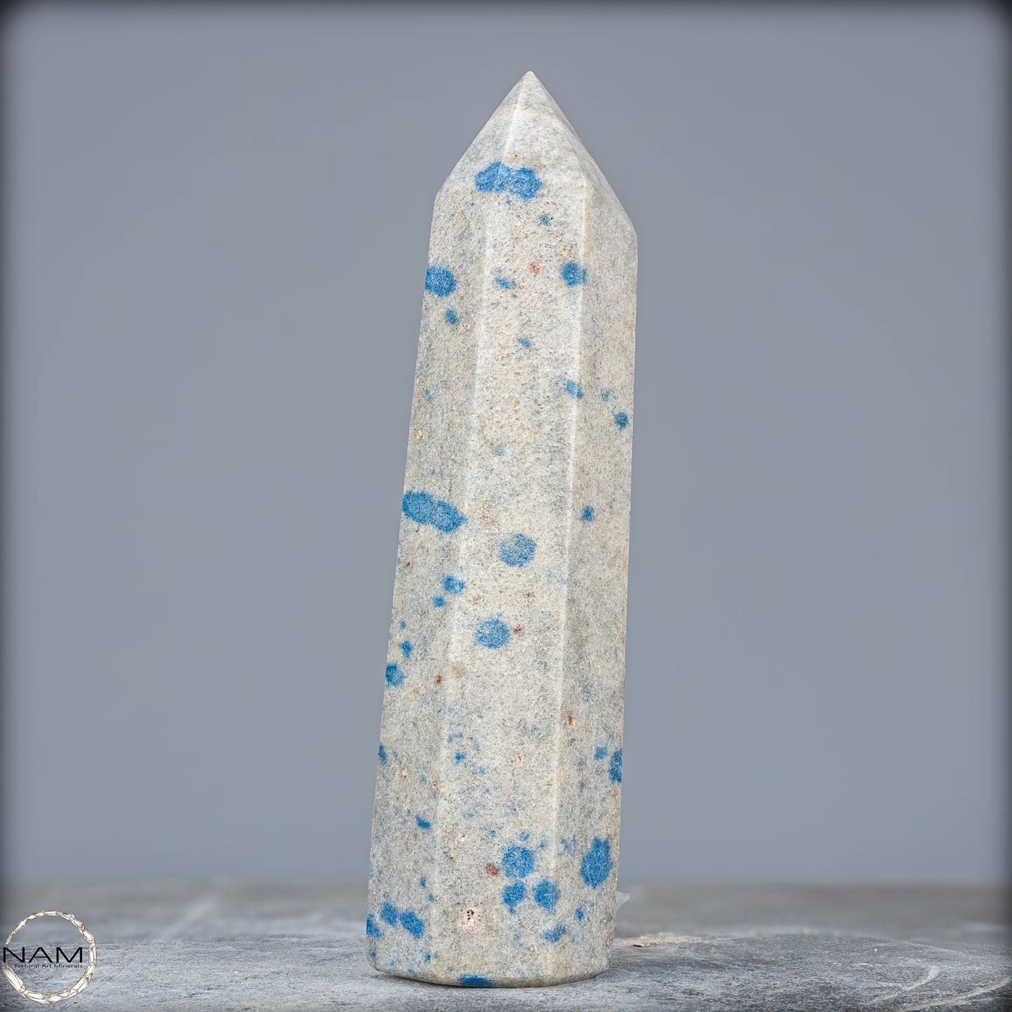Natürlicher K2 Obelisk aus Madagaskar - 745,66g