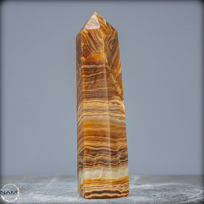 Natürlicher Aragonit Obelisk - 704,38g