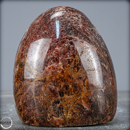 Natürliche Roter Granat-Kristall Freiform - 1298,64g