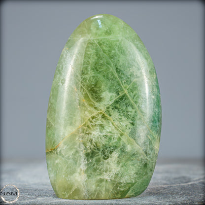 Natürliche Grüne Fluorit-Kristall Freiform - 744,15g