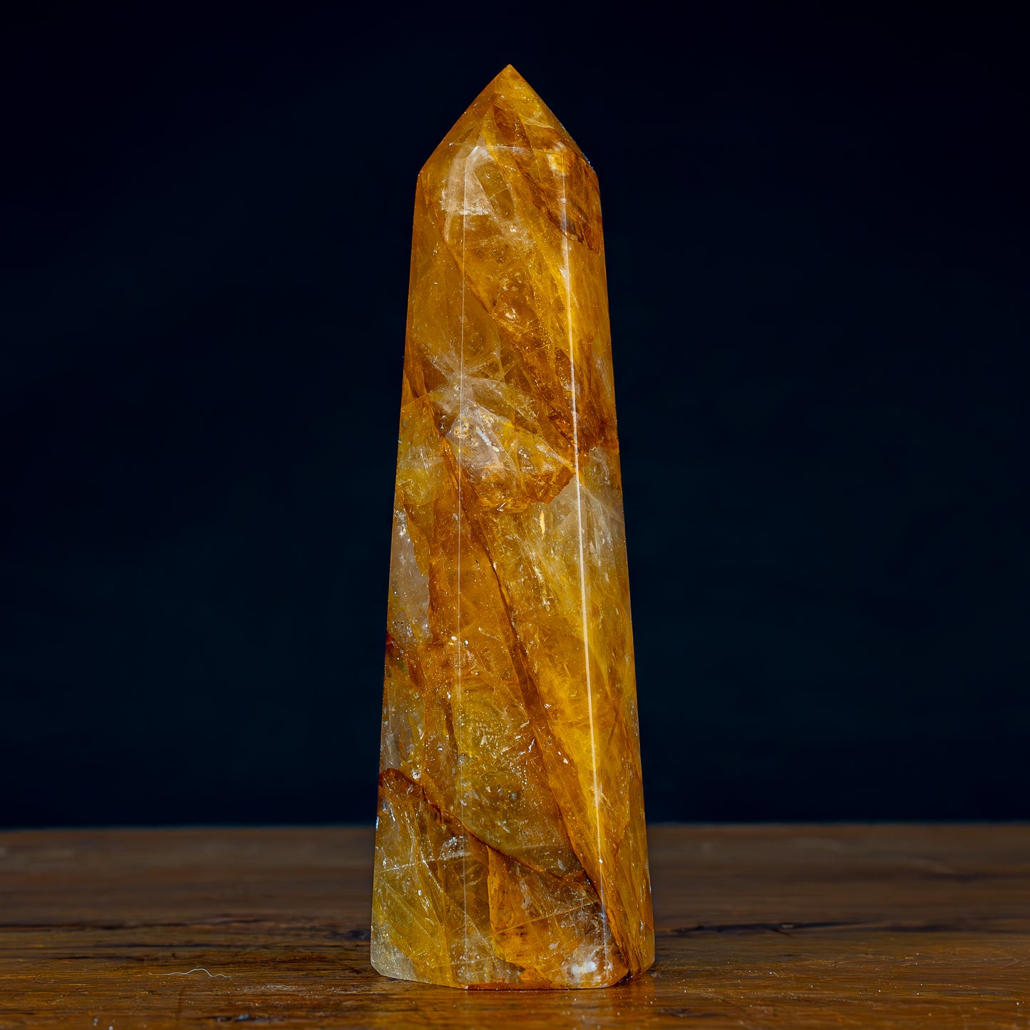 Natürlicher Quarz-Kristall Obelisk "Golden Healer" - 840,71g