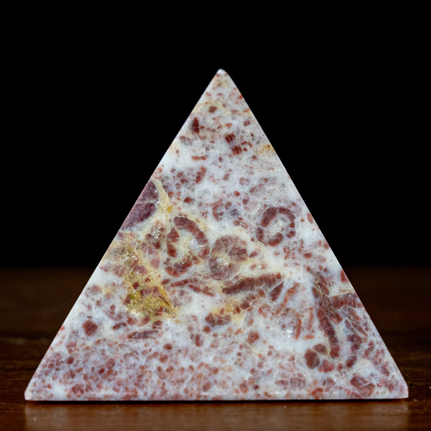 Erdbeer-Quarz Pyramide - 626,68g