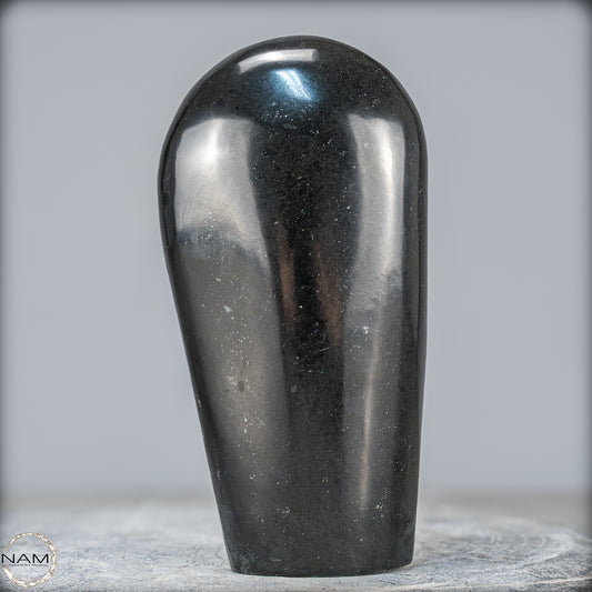 Natürlicher Tourmalin Kristall-Freiform aus Brasilien - 927,03g