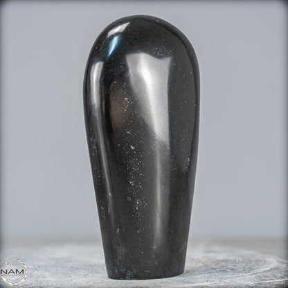 Natürlicher Tourmalin Kristall-Freiform aus Brasilien - 927,03g
