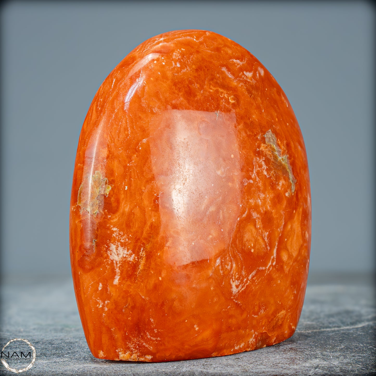 Natürliche Orangencalcit Kristall-Freiform - 706,13g