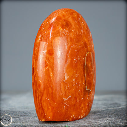 Natürliche Orangencalcit Kristall-Freiform - 706,13g
