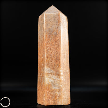 Natürlicher Pfirsich-Mondstein Obelisk - 857,75g