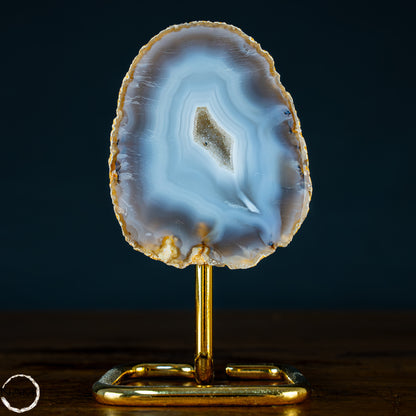 Natürliche Achat Druse mit Chalcedon auf Ständer, Brasilien - 322,29g