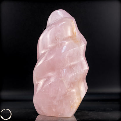 Natürliche Rosenquarz-Kristall Flamme aus Brasilien - 1792,41g