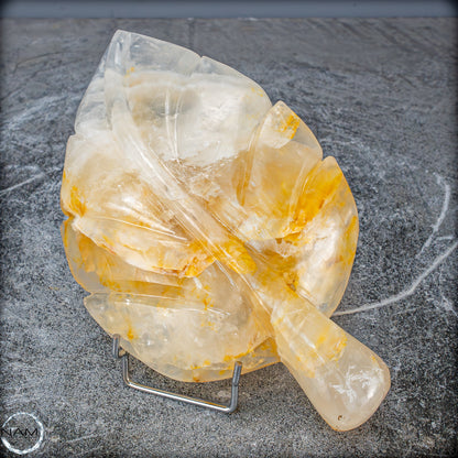 Natürliche Golden Healer Quarz-Kristall Blatt-Schnitzerei - 769,38g