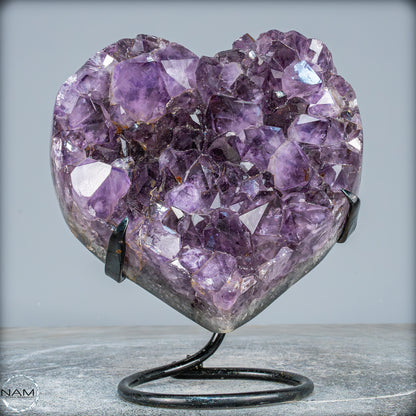 Natürlicher Amethyst-Herz Druse auf Ständer – 2560,37g