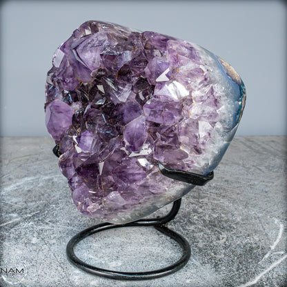 Natürlicher Amethyst-Herz Druse auf Ständer – 2560,37g