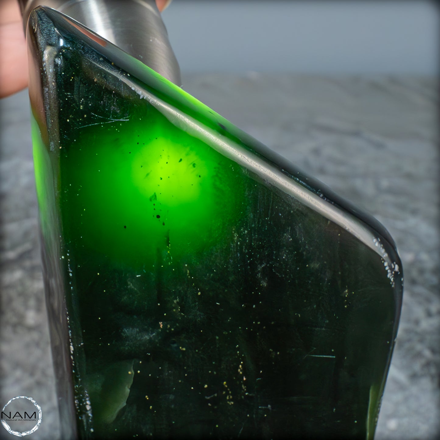Natürliche Jade-Nephrit Freiform aus Burma - 835,19g
