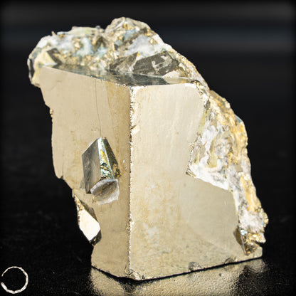 Natürliches Pyrit Kristallcluster - 189,05g