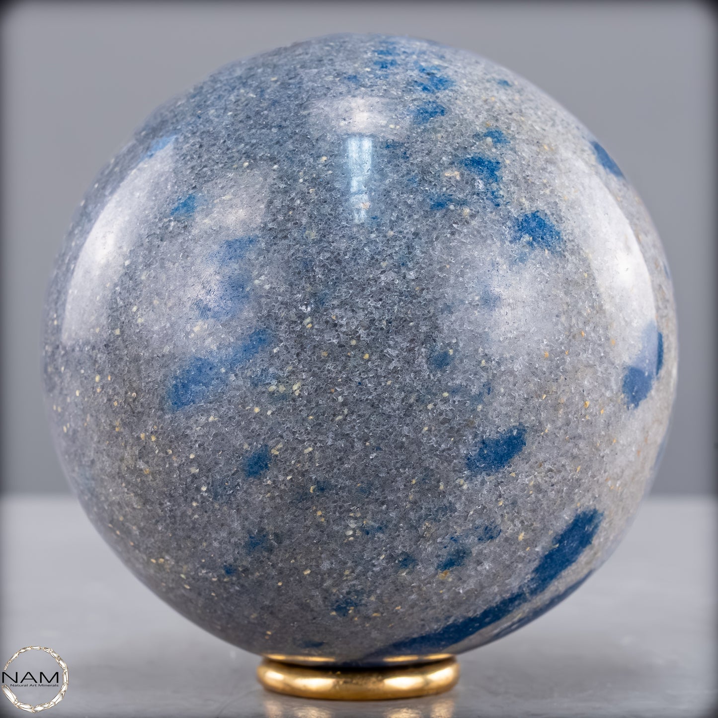 Natürliche K2 Kugel aus Madagaskar - 810,56g