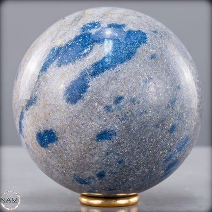 Natürliche K2 Kugel aus Madagaskar - 810,56g