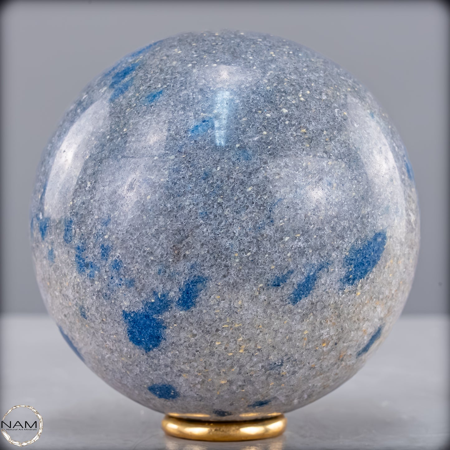 Natürliche K2 Kugel aus Madagaskar - 810,56g