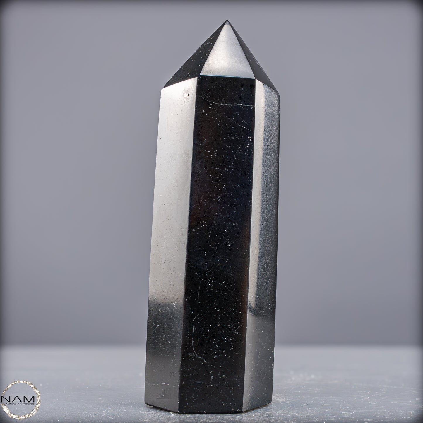 Natürlicher Tourmalin Kristall-Obelisk aus Brasilien - 629,48g