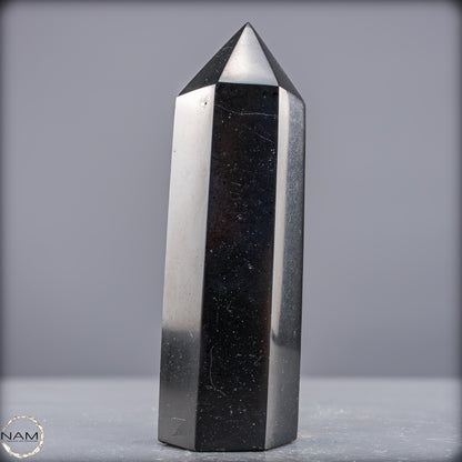 Natürlicher Tourmalin Kristall-Obelisk aus Brasilien - 629,48g