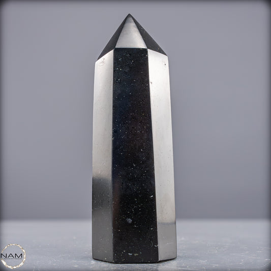 Natürlicher Tourmalin Kristall-Obelisk aus Brasilien - 629,48g