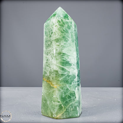 Natürlicher Grüner Fluorit-Kristall Obelisk - 873,72g