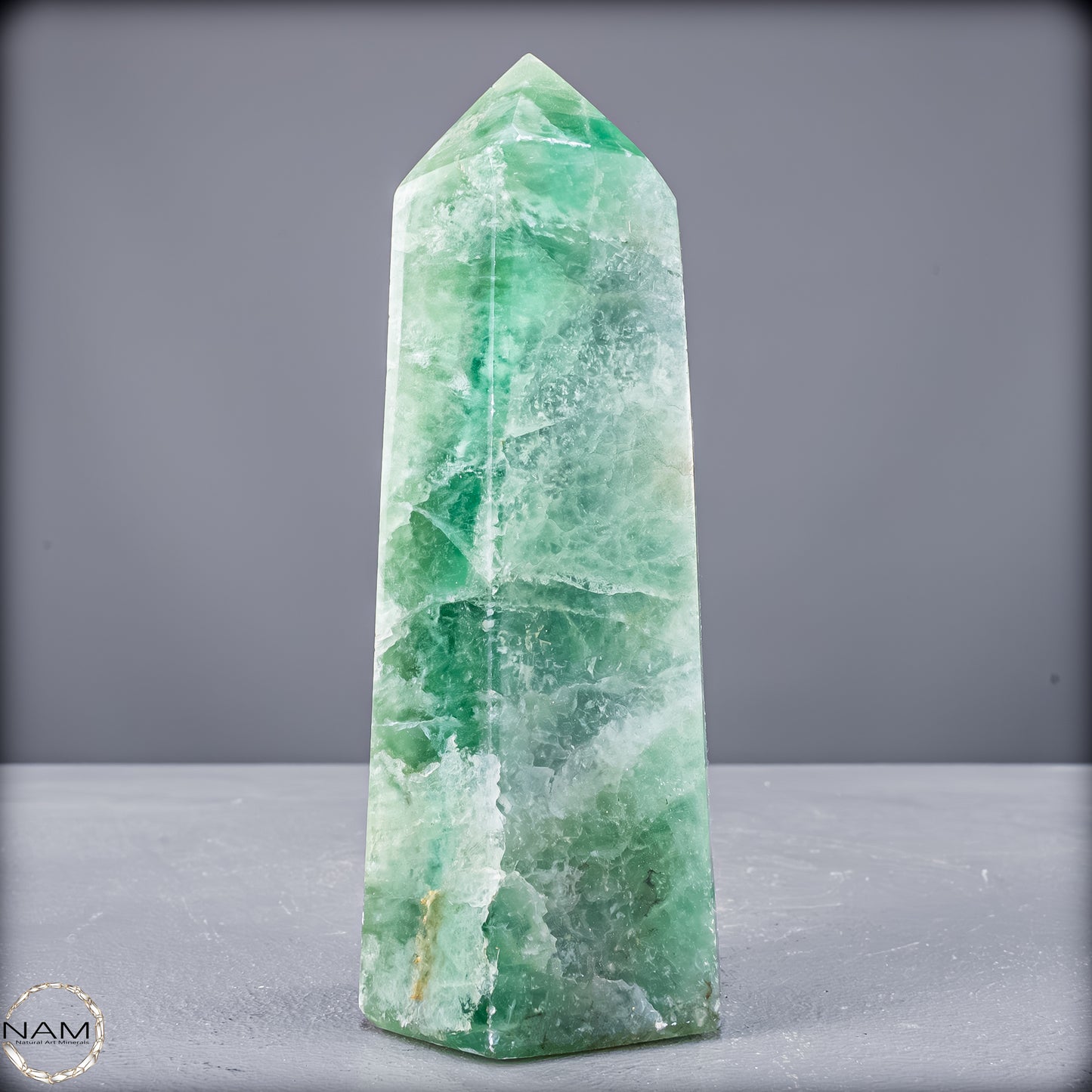 Natürlicher Grüner Fluorit-Kristall Obelisk - 873,72g