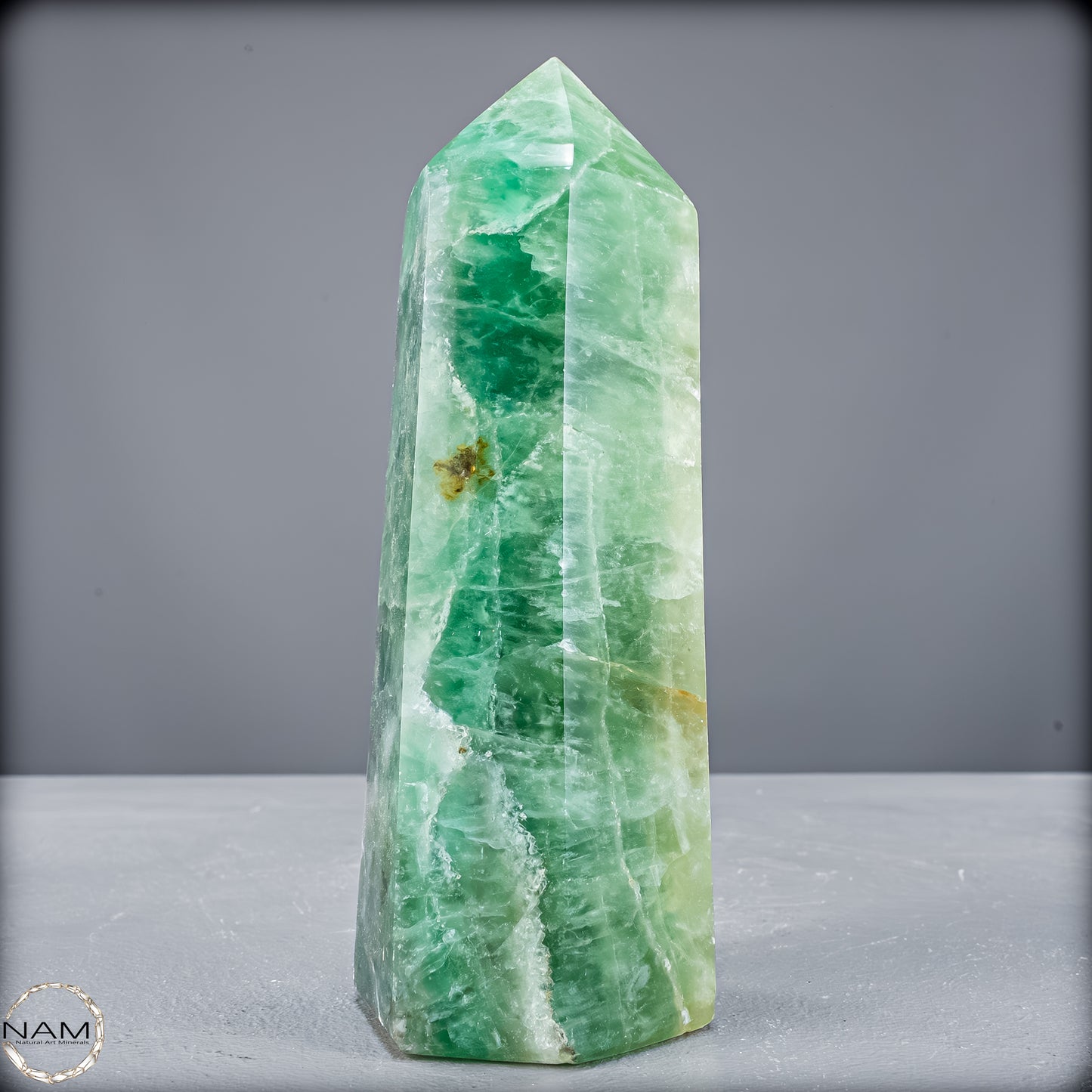 Natürlicher Grüner Fluorit-Kristall Obelisk - 873,72g