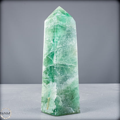 Natürlicher Grüner Fluorit-Kristall Obelisk - 873,72g