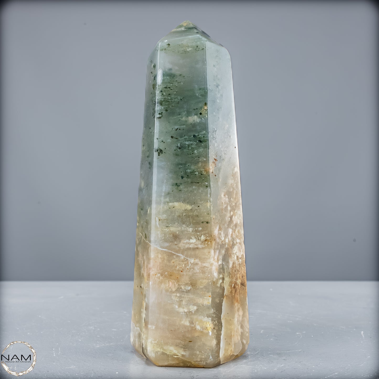 Natürliche Grüne-Quarzkristall Obelisk aus Brasilien - 728,15g