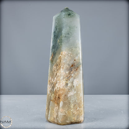 Natürliche Grüne-Quarzkristall Obelisk aus Brasilien - 728,15g