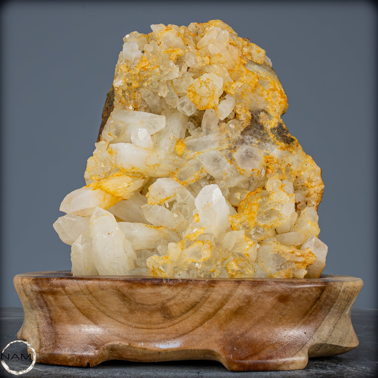 Natürliches Quarz-Kristallcluster auf Ständer aus Indonesien - 2308,65g