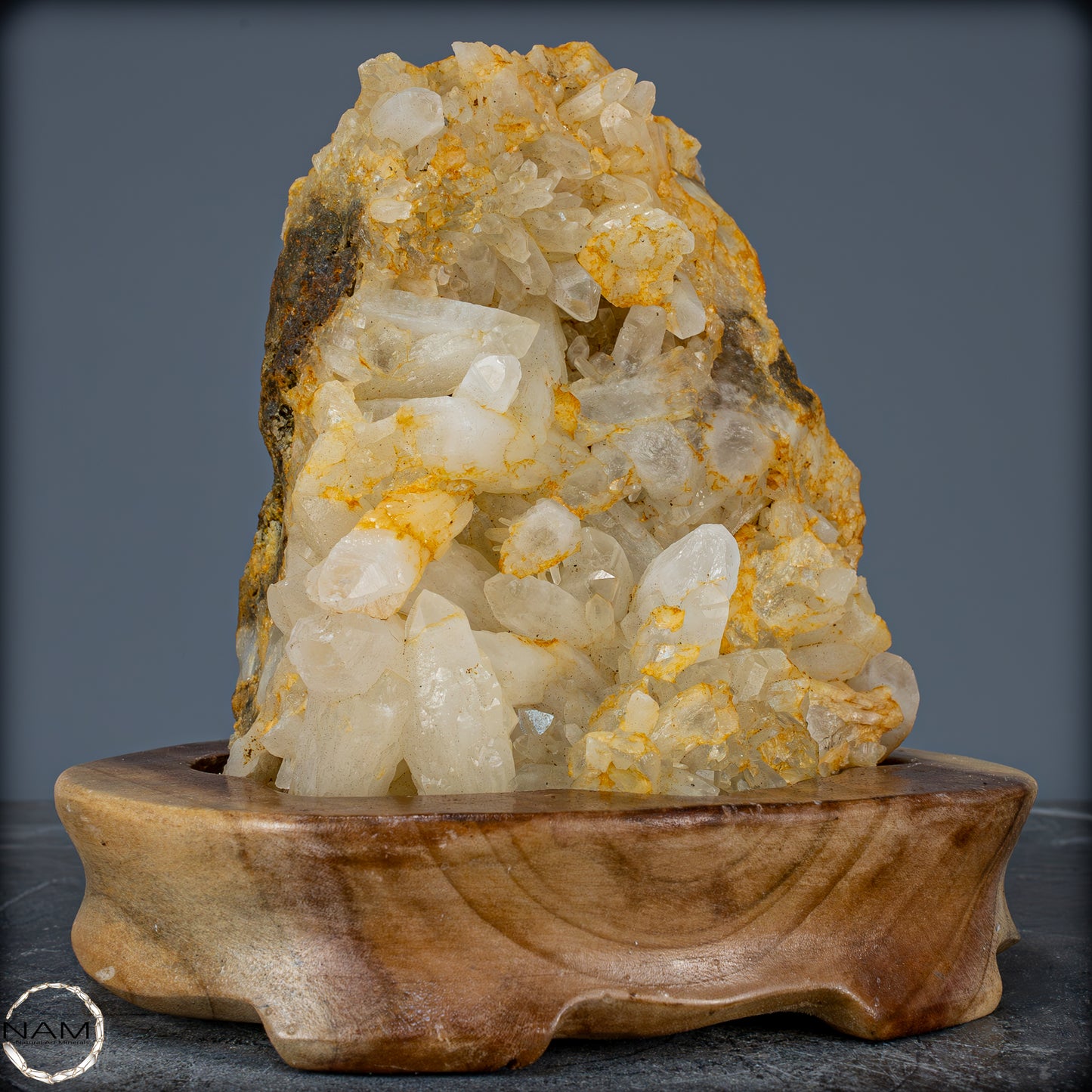 Natürliches Quarz-Kristallcluster auf Ständer aus Indonesien - 2308,65g