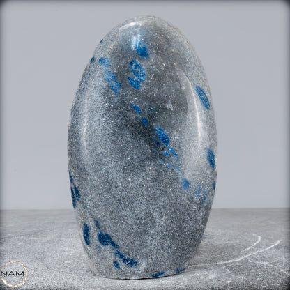 Natürliche K2 Freiform aus Madagaskar -1172,26g