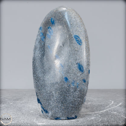 Natürliche K2 Freiform aus Madagaskar -1172,26g