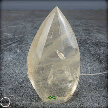 Natürlicher Quarz-Kristall Flamme, Brasilien - 331,15g