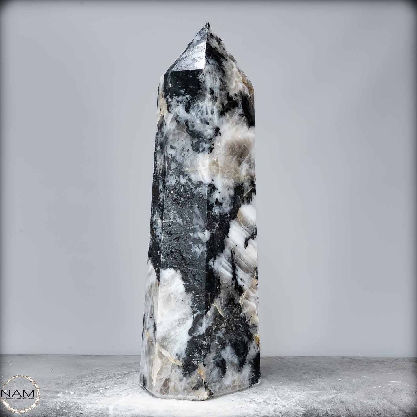 Natürlicher Tourmalin & Quarzkristall Obelisk aus Brasilien - 17106,23g