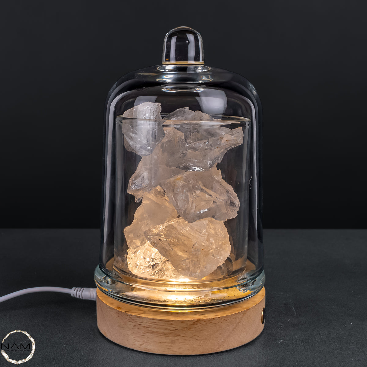 Lemurischer Bergkristall aus Brasilien – Stimmungsvolle Duftlampe mit natürlicher Kristallfüllung und warmem Licht - 1388,11g