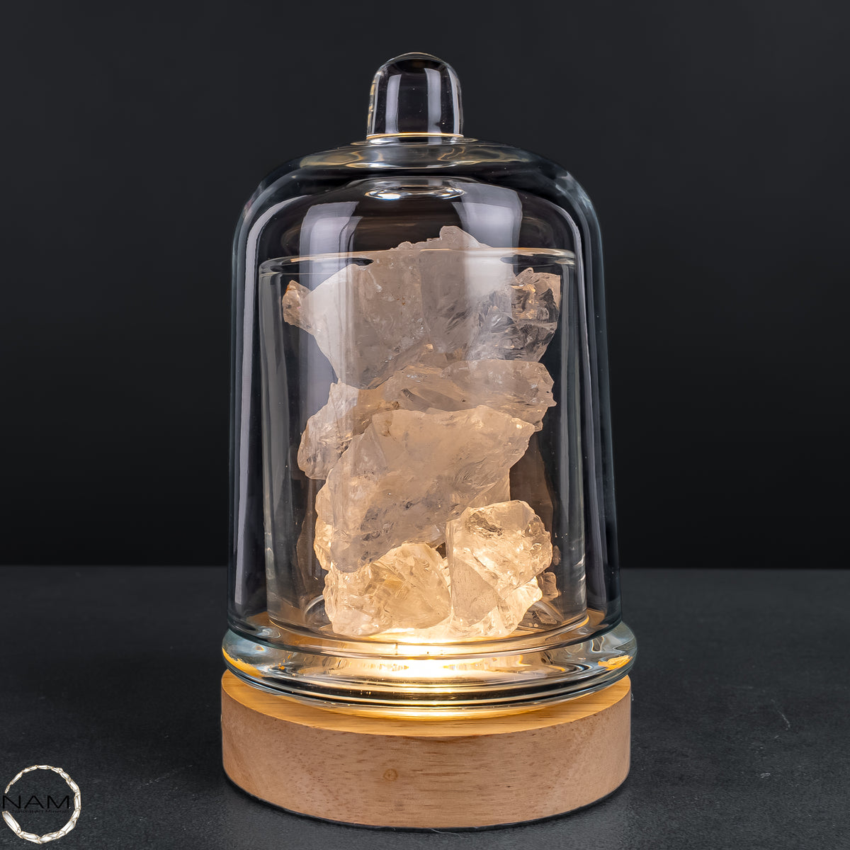 Lemurischer Bergkristall aus Brasilien – Stimmungsvolle Duftlampe mit natürlicher Kristallfüllung und warmem Licht - 1388,11g