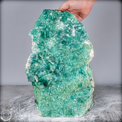 Natürliche Grüner Fluorit Kristalle auf Matrix - 24752,62g