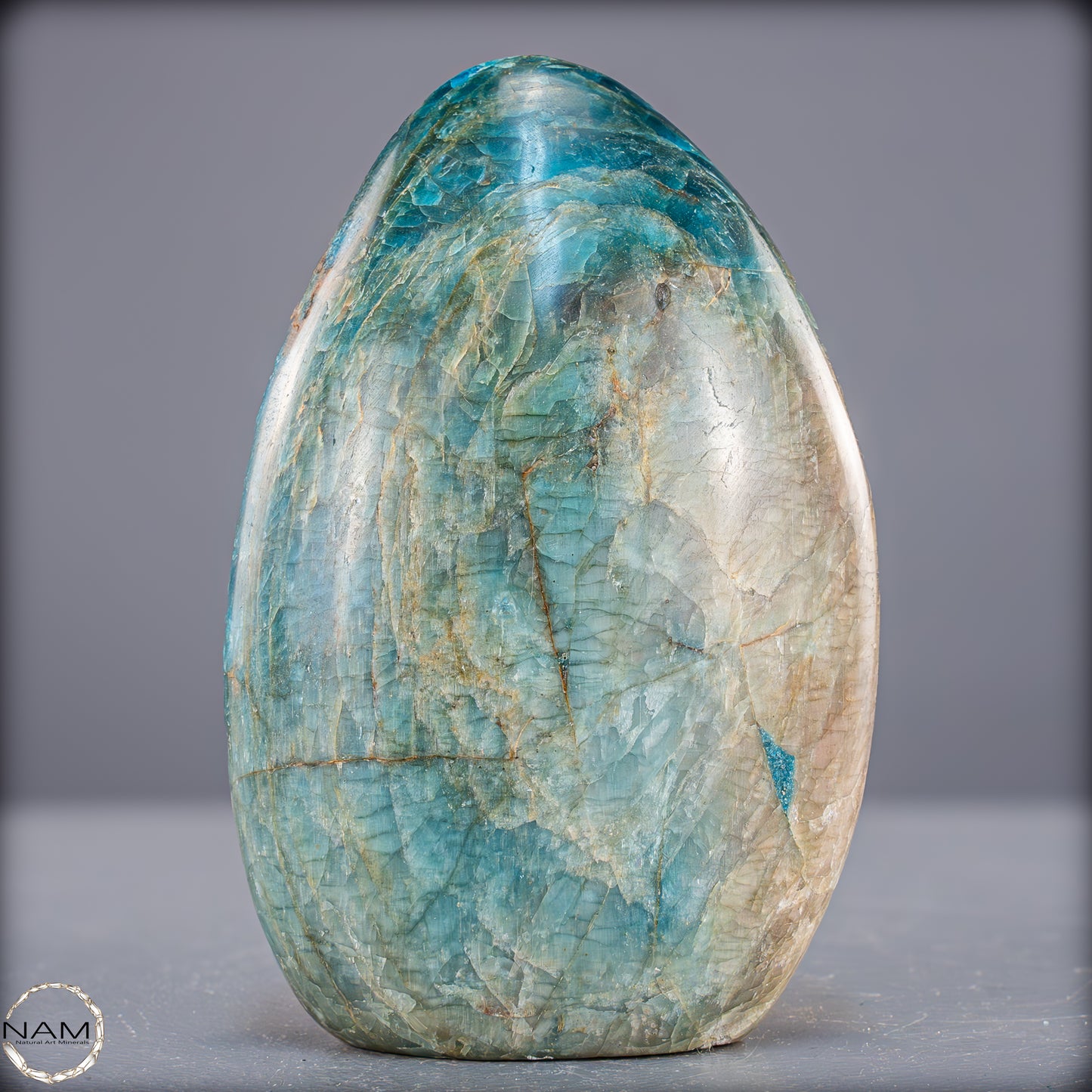 Natürliche Blaue Apatit Kristall-Freiform - 787,99g