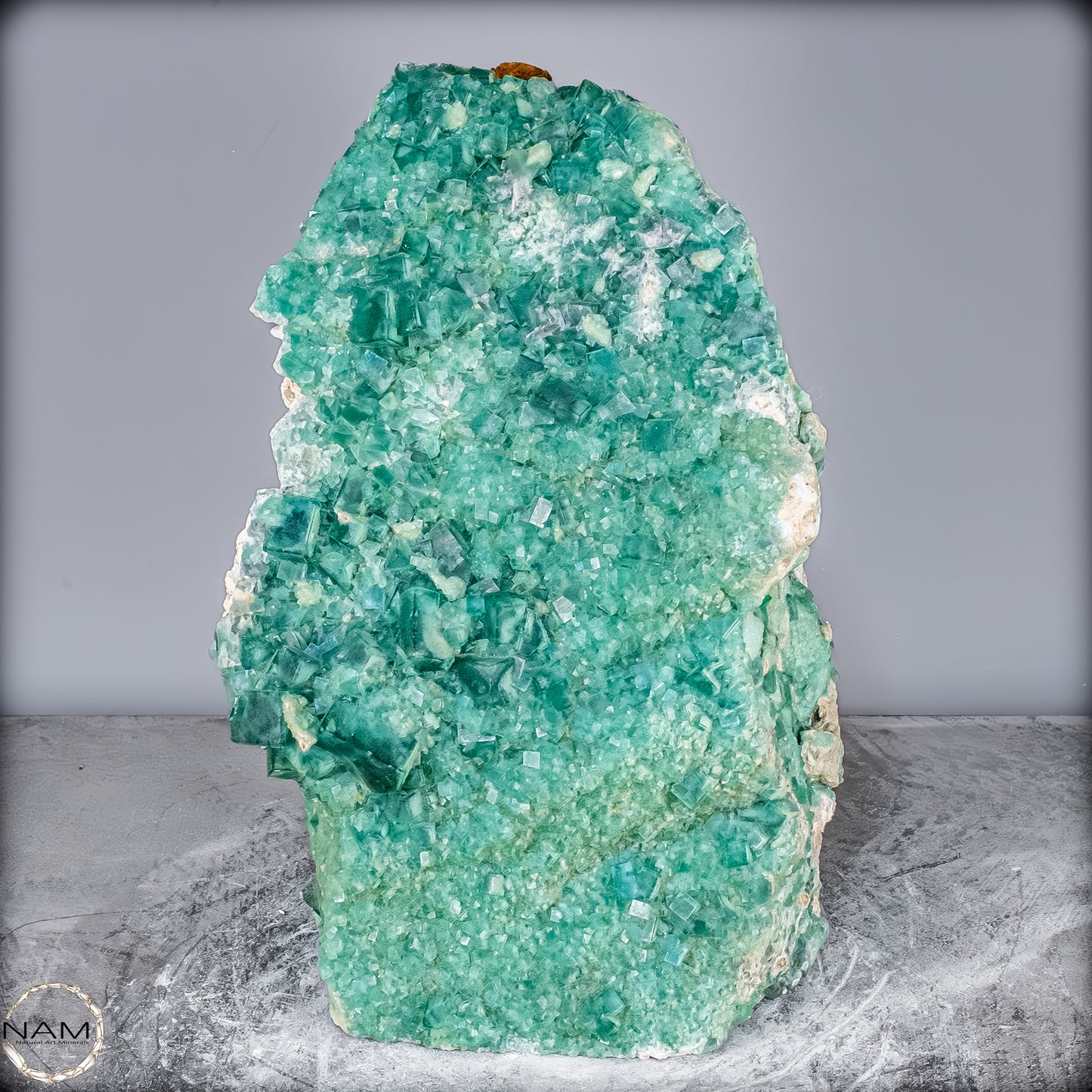 Natürliche Grüner Fluorit Kristalle auf Matrix - 24752,62g