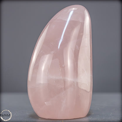 Natürliche Rosenquarz-Kristall Freiform aus Brasilien - 869,45g