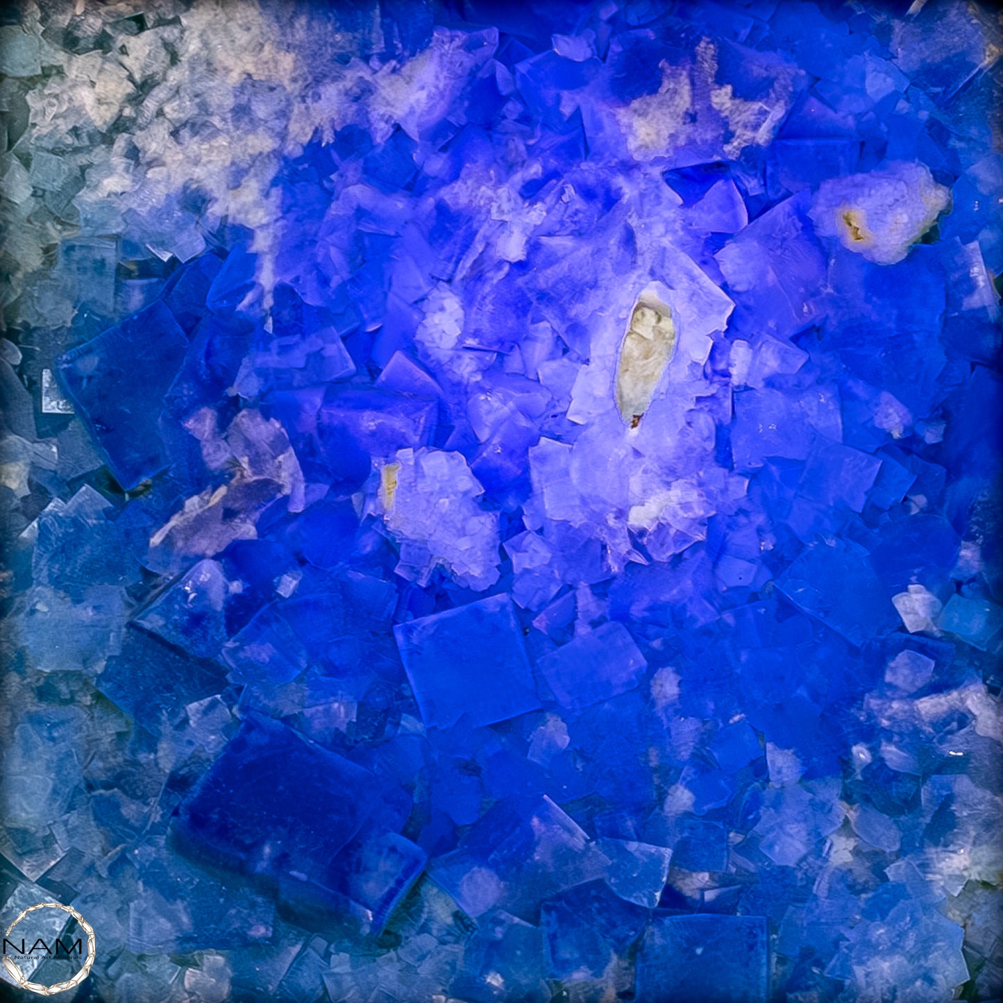 Natürliche Grüner Fluorit Kristalle auf Matrix - 24752,62g