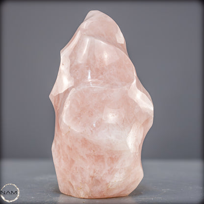 Natürliche Rosenquarz-Kristall Flamme aus Brasilien - 976,25g