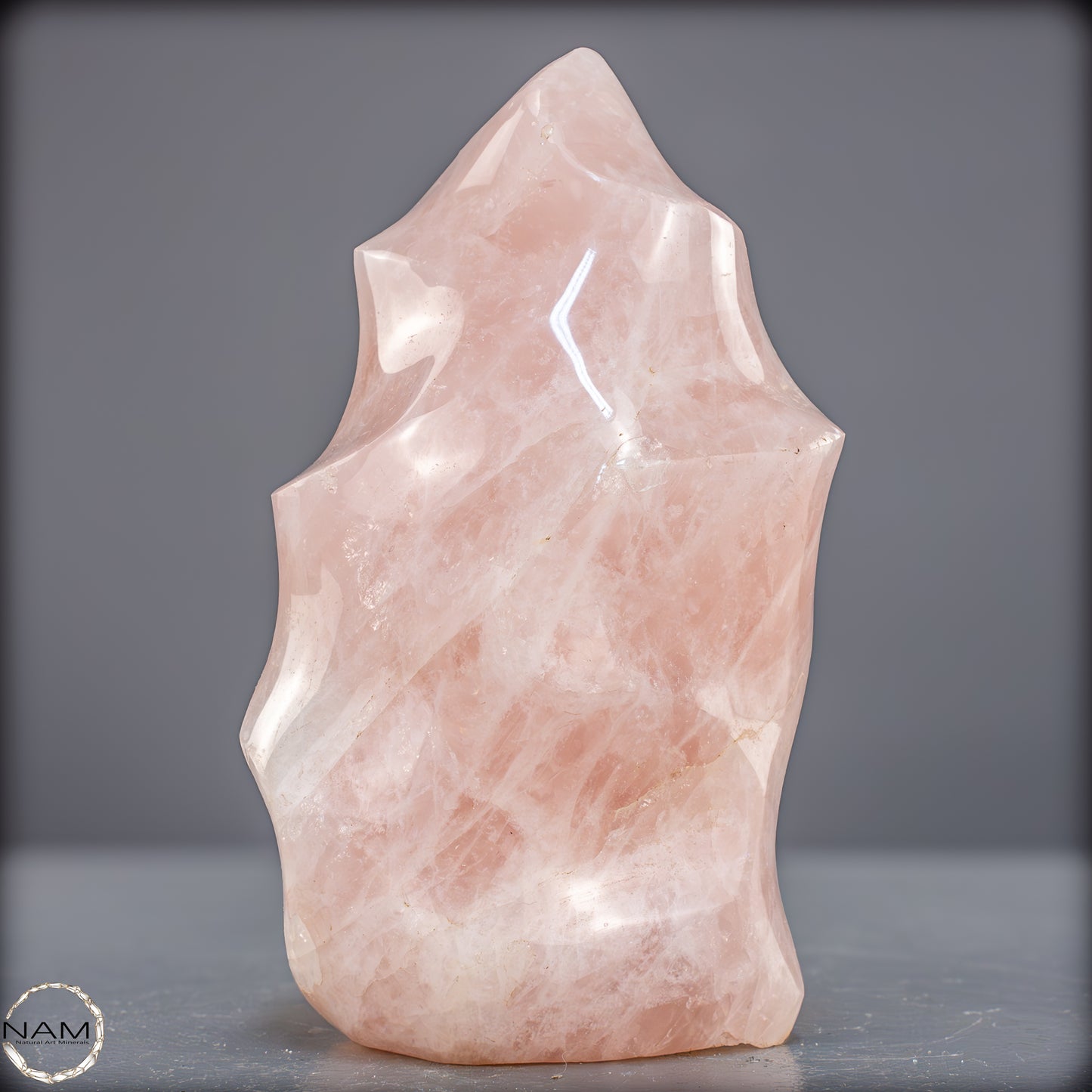 Natürliche Rosenquarz-Kristall Flamme aus Brasilien - 976,25g