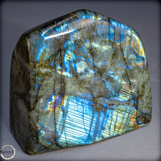 Natürliche Labradorit Kristall-Freiform - 1140,97g