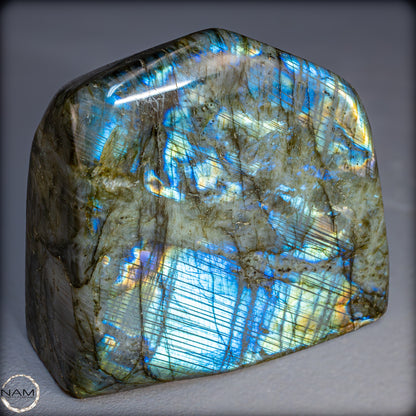 Natürliche Labradorit Kristall-Freiform - 1140,97g