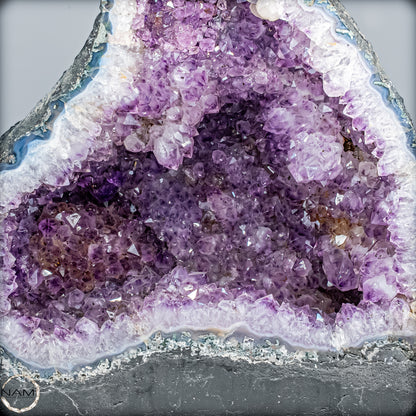 Natürliche Intensive Amethyst-Achat-Kristall Kathedrale/Druse - 17801,77g