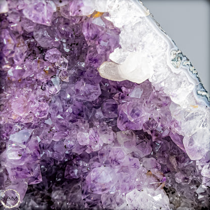 Natürliche Intensive Amethyst-Achat-Kristall Kathedrale/Druse - 17801,77g