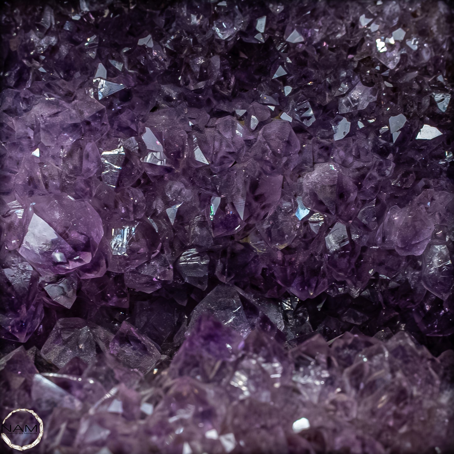 Natürliche Intensive Amethyst-Achat-Kristall Kathedrale/Druse - 19109,31g